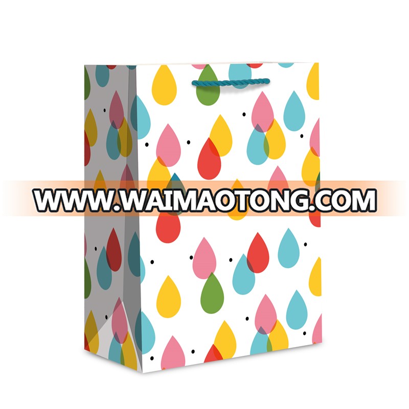 Wholesale Big white paper gift bags bulk